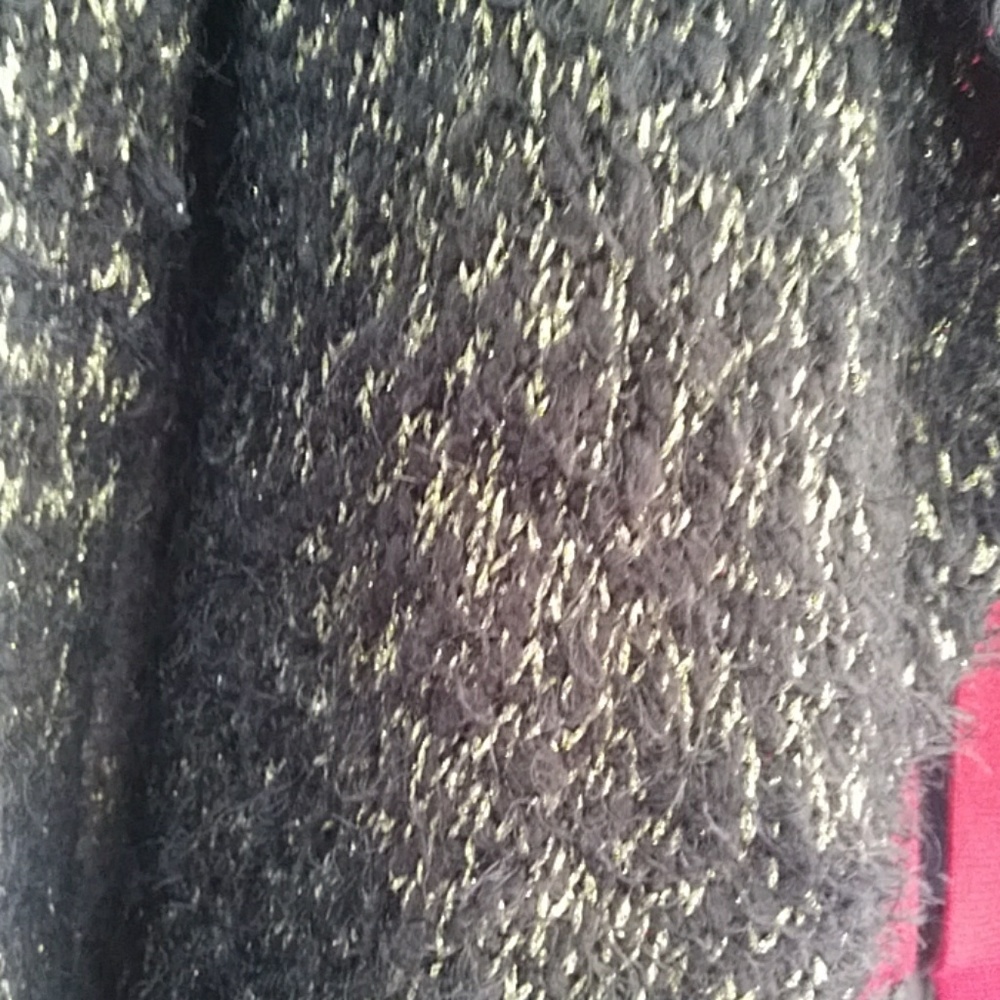 Fluffy disco sweater - Picture 2 of 4